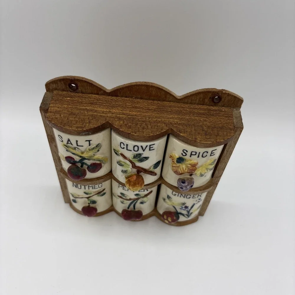 Vintage GNCO Japan Spice Rack Ceramic Shakers Set Indian Village Mich Souvenir